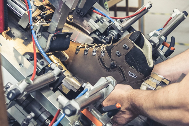 Hanwag Vakmanschap Schoenen Voor Elke Voet En Wandeling Zwikken