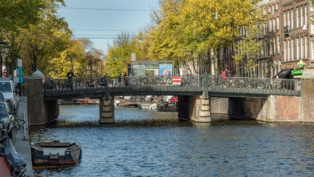 Audiotour-Amsterdam-West-Aalmoezeniersbrug