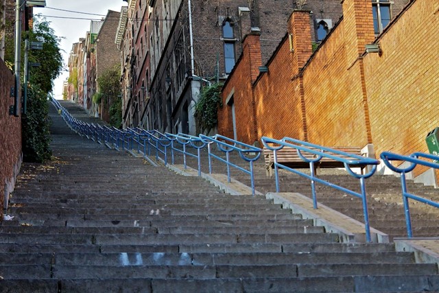 De trappen van Montagne de Bueren, Luik. (Foto: © Ton Nolles, Flickr)