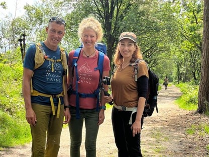Wandelaar des Vaderlands: veilig op pad in de bergen; Lana met Jantiene en Allard